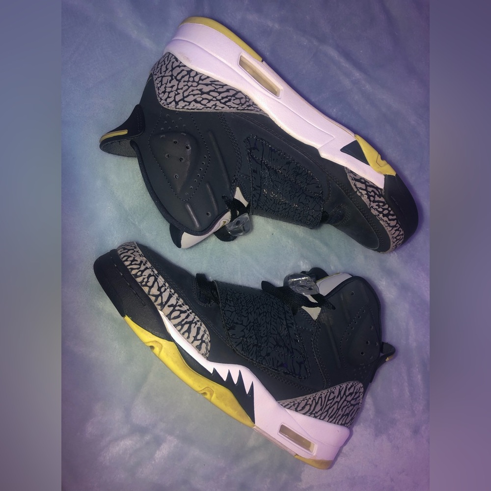 Jordan son of mars Armory navy/Electrolime-White